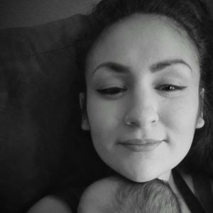 Meet your Posher, Riana